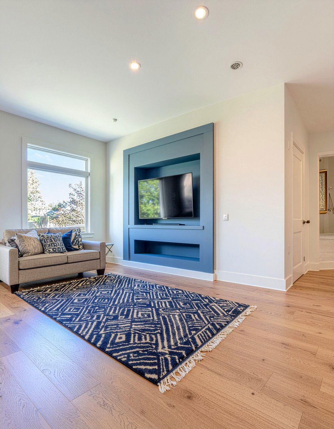 Painted TV Niche - 30 living room tv niche ideas