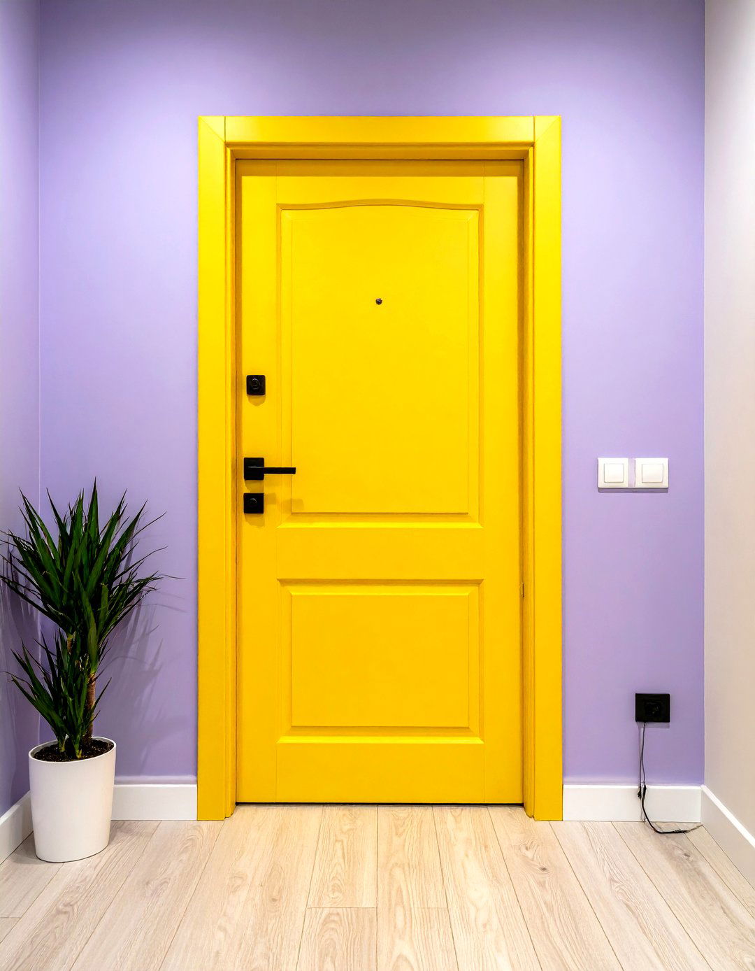 Painted interior doors - 30 colorful home decor ideas
