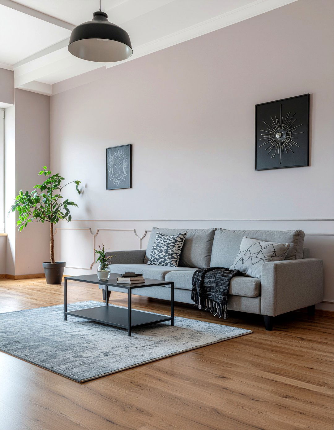 Pale pink walls slate gray decor - 30 pink and gray living room ideas