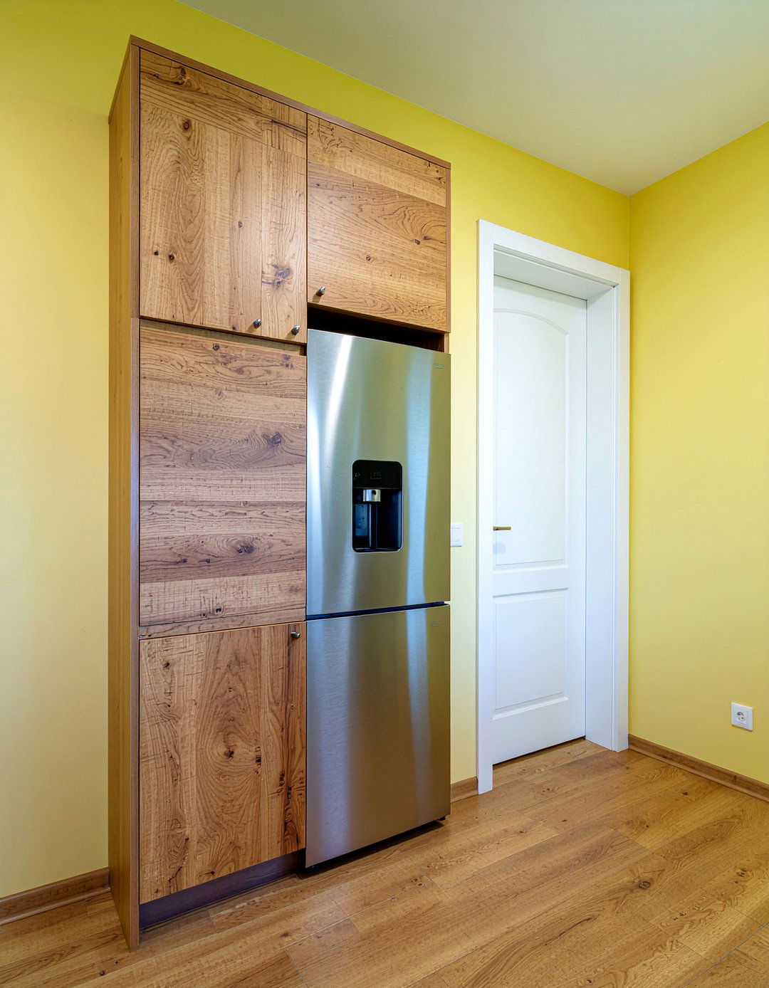 Paneled Integrated Refrigerator - 30 award-winning kitchen ideas