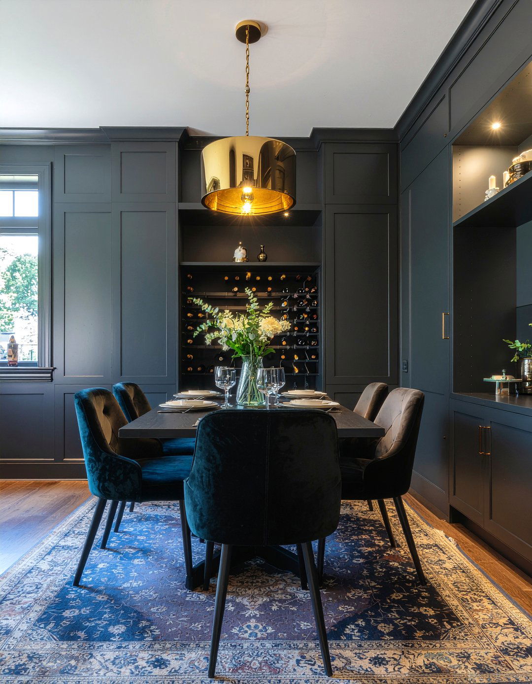 Pantry Dining Room - 30 converted space dining room ideas