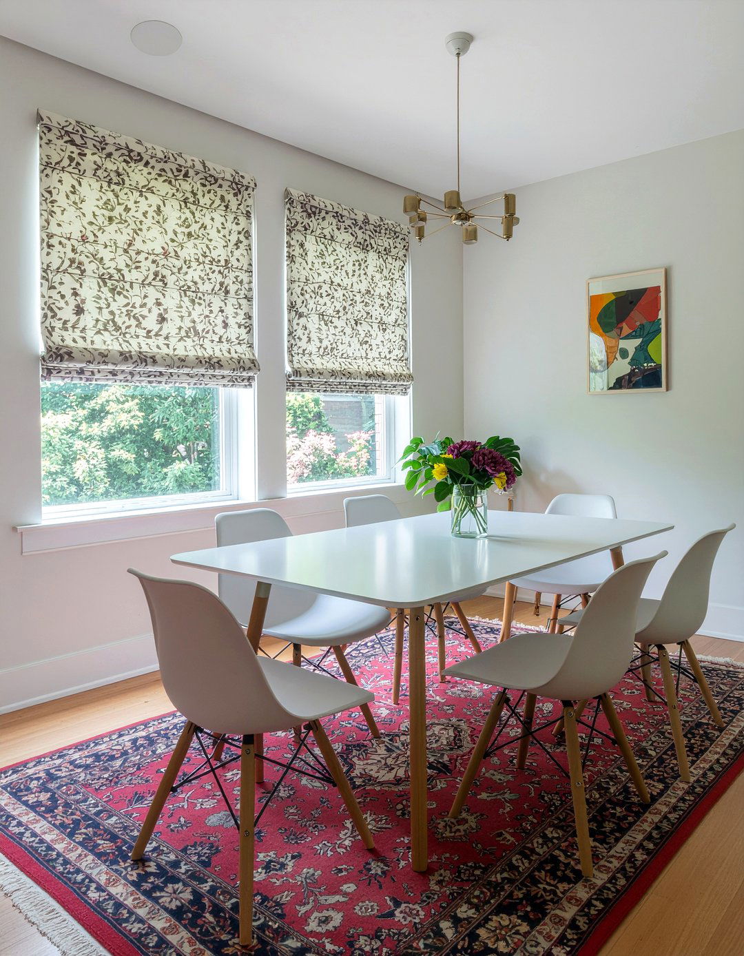 Patterned Roman Shades - 30 dining room roman shade ideas