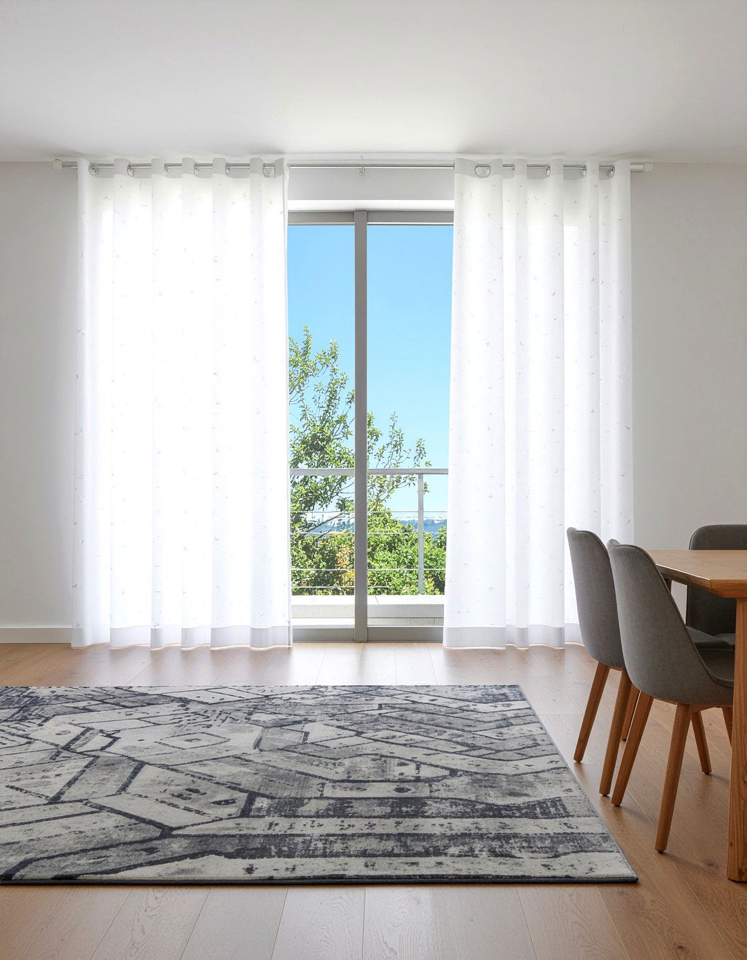 30 Sheer Curtain Ideas for a Bright and Airy Interior