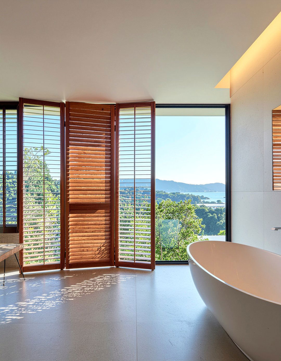 Paulownia shutters - 30 bathroom shutter ideas