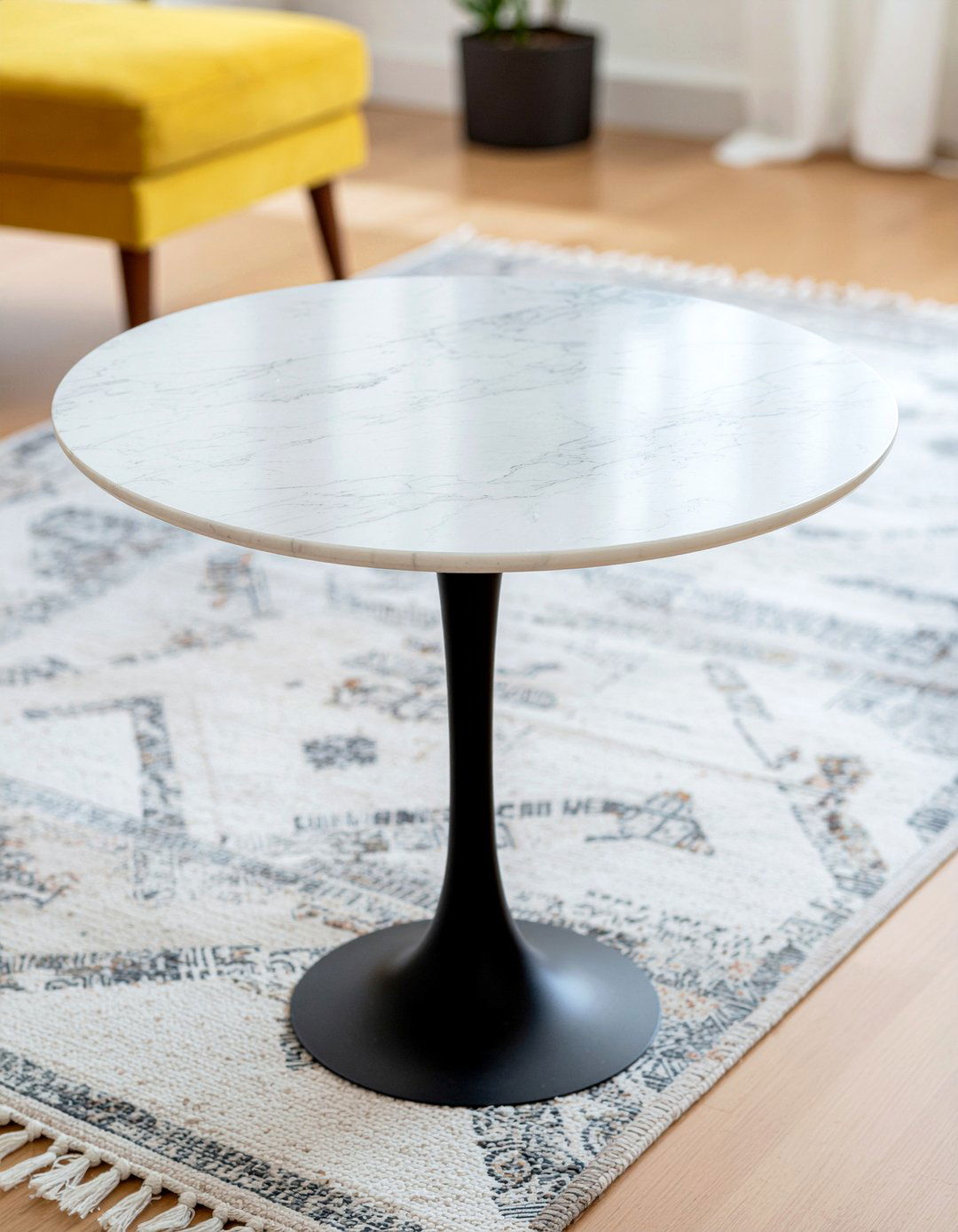 Pedestal Coffee Table - 30 living room coffee tables