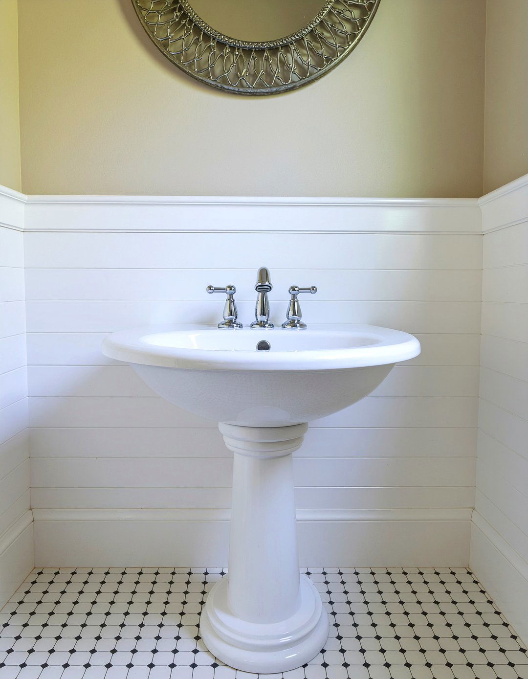 Pedestal sink - 30 bathroom design tips