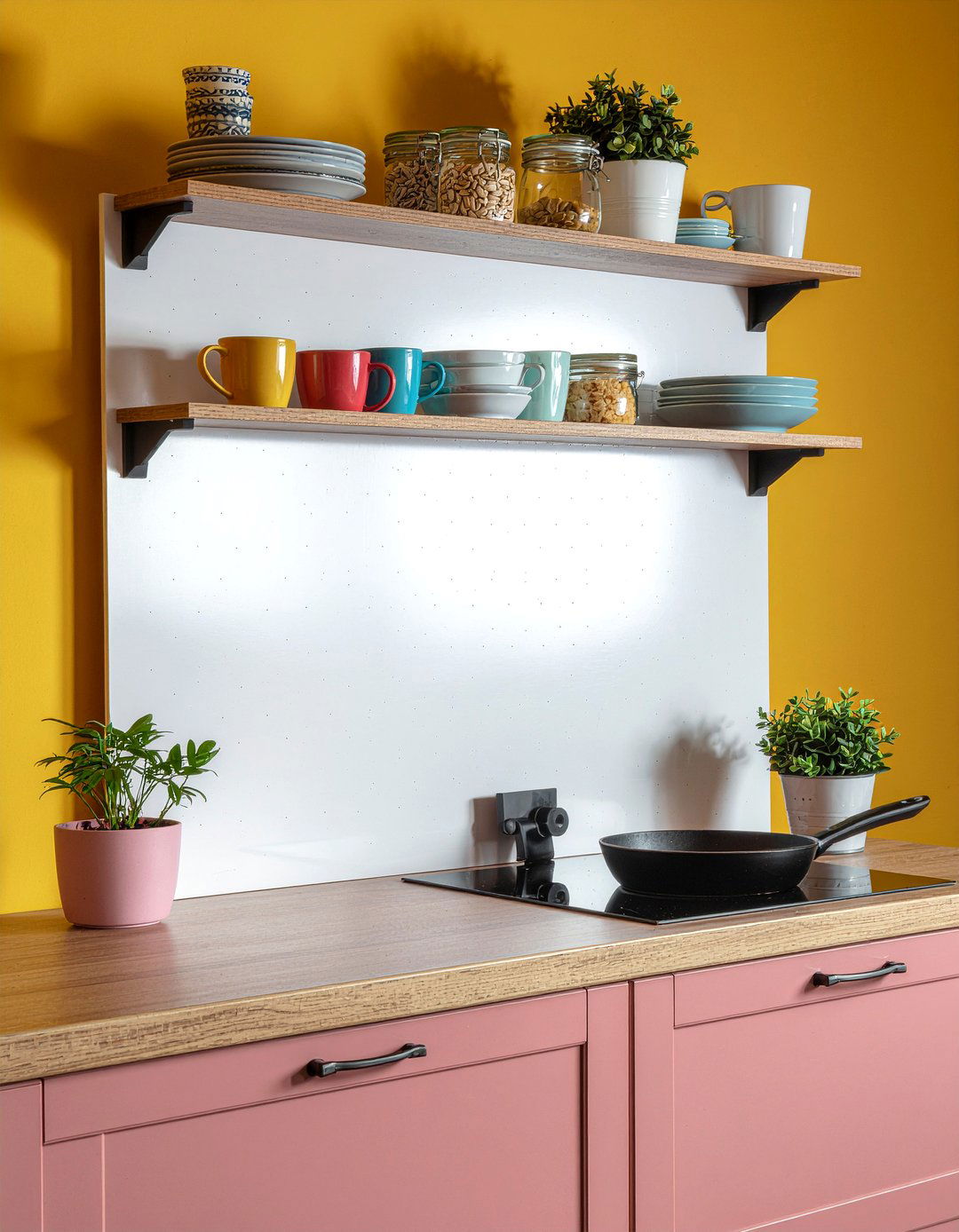 Pegboard Wall Organizer - 30 clutter-free kitchen ideas