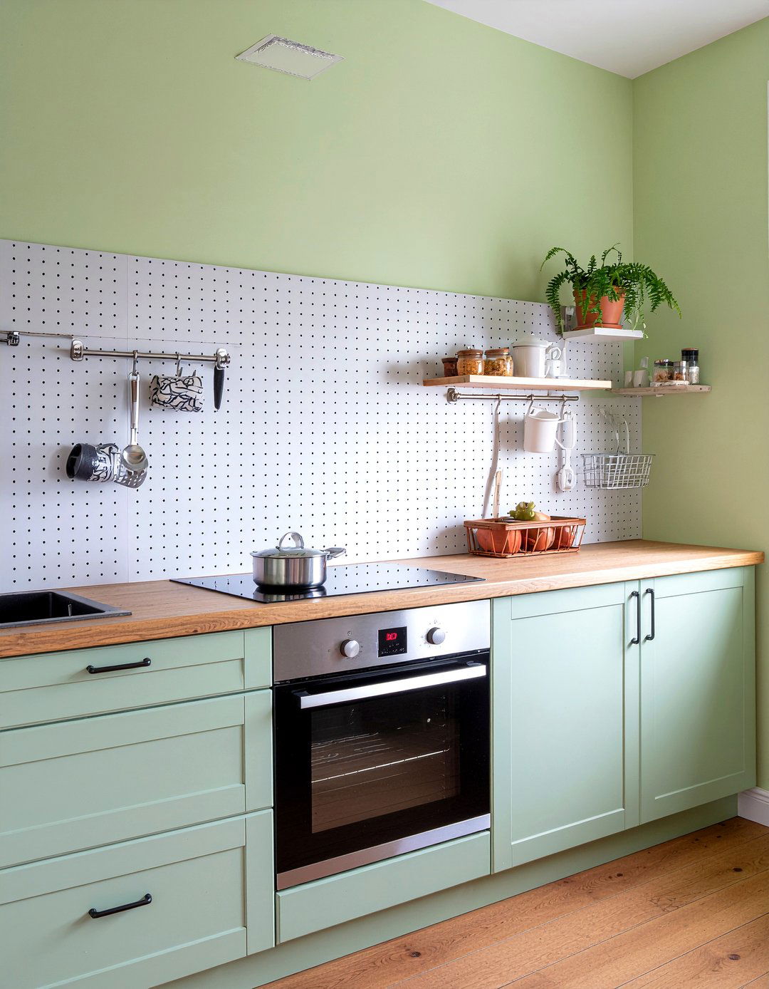 Pegboard Wall - 30 affordable kitchen ideas