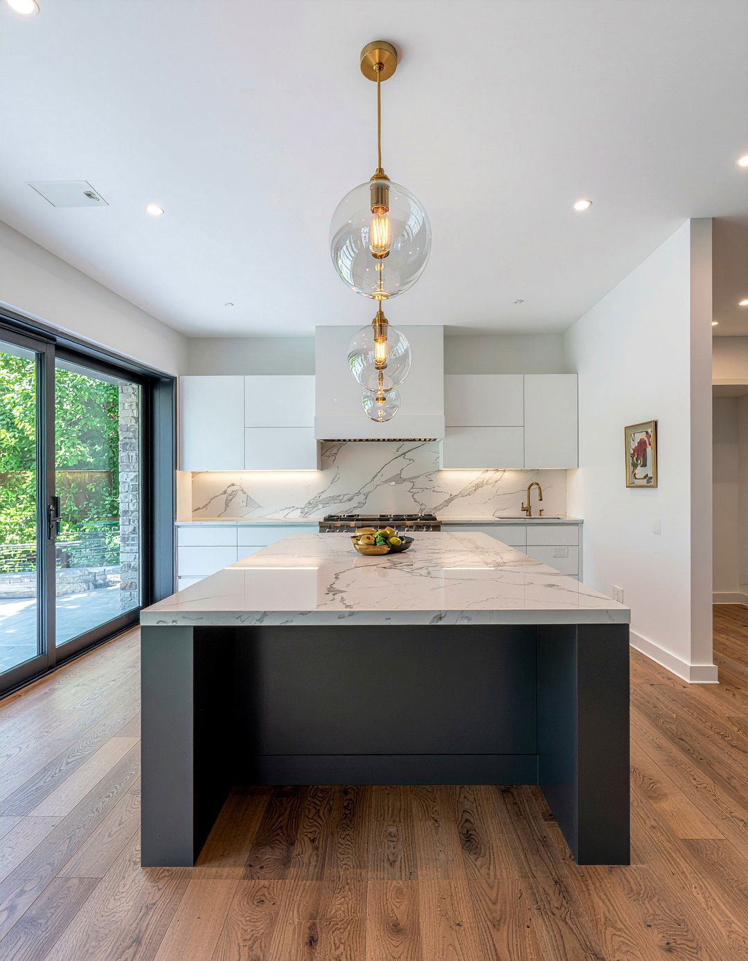 30 Large Kitchen Ideas to Maximize Your Grand Cooking Space