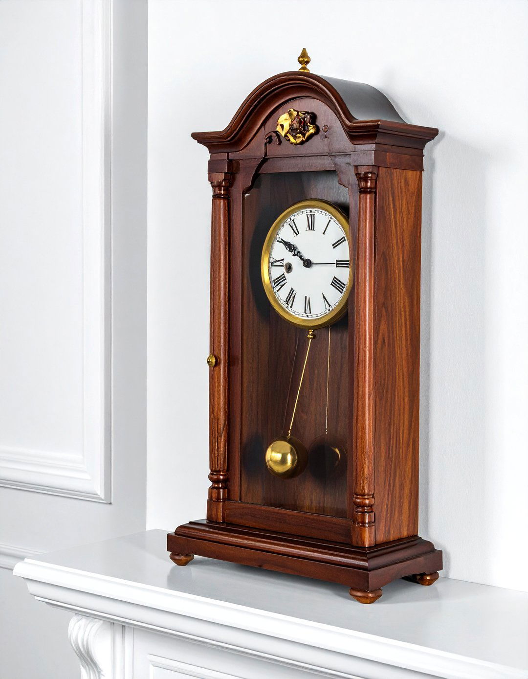 Pendulum mantel clock - 30 living room mantel clocks