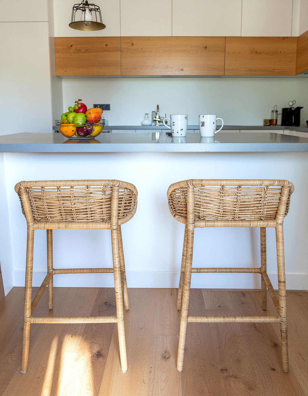 Peninsula Breakfast Bar - 30 kitchen peninsula ideas