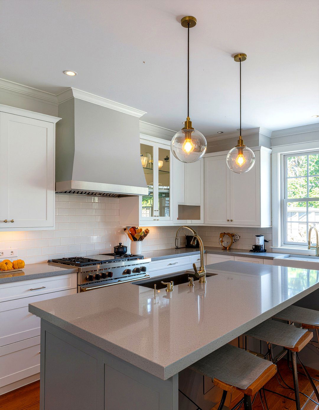 Peninsula Lighting - 30 kitchen peninsula ideas