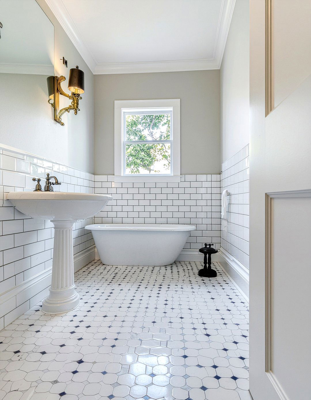 Penny tile bathroom - 30 bathroom floor ideas
