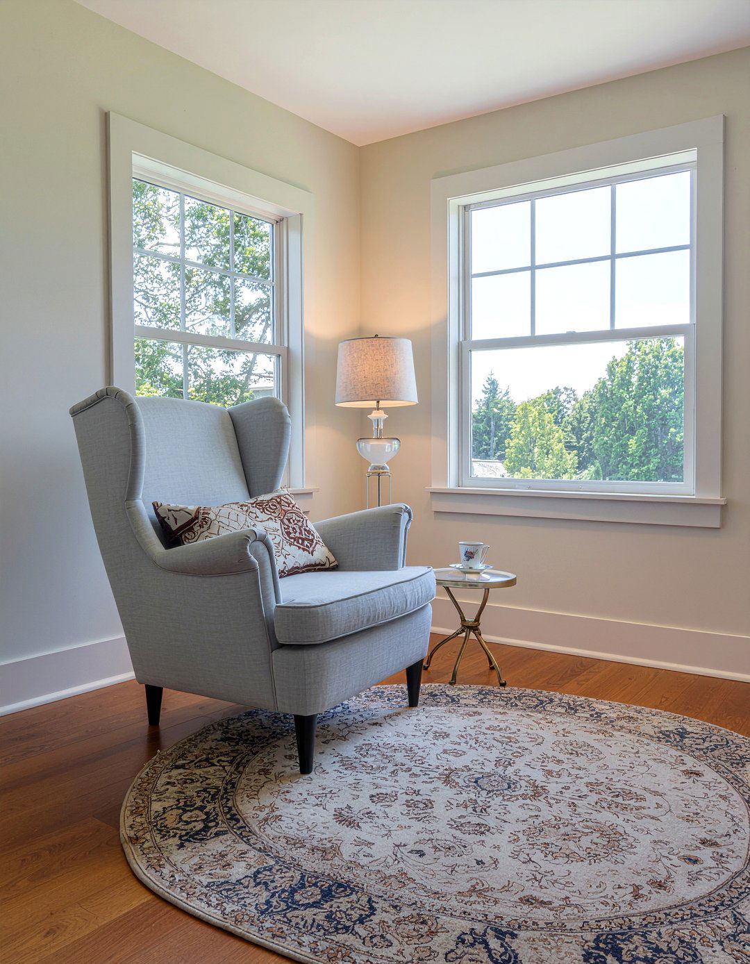 Personalized reading nook - 30 bedroom personalized ideas