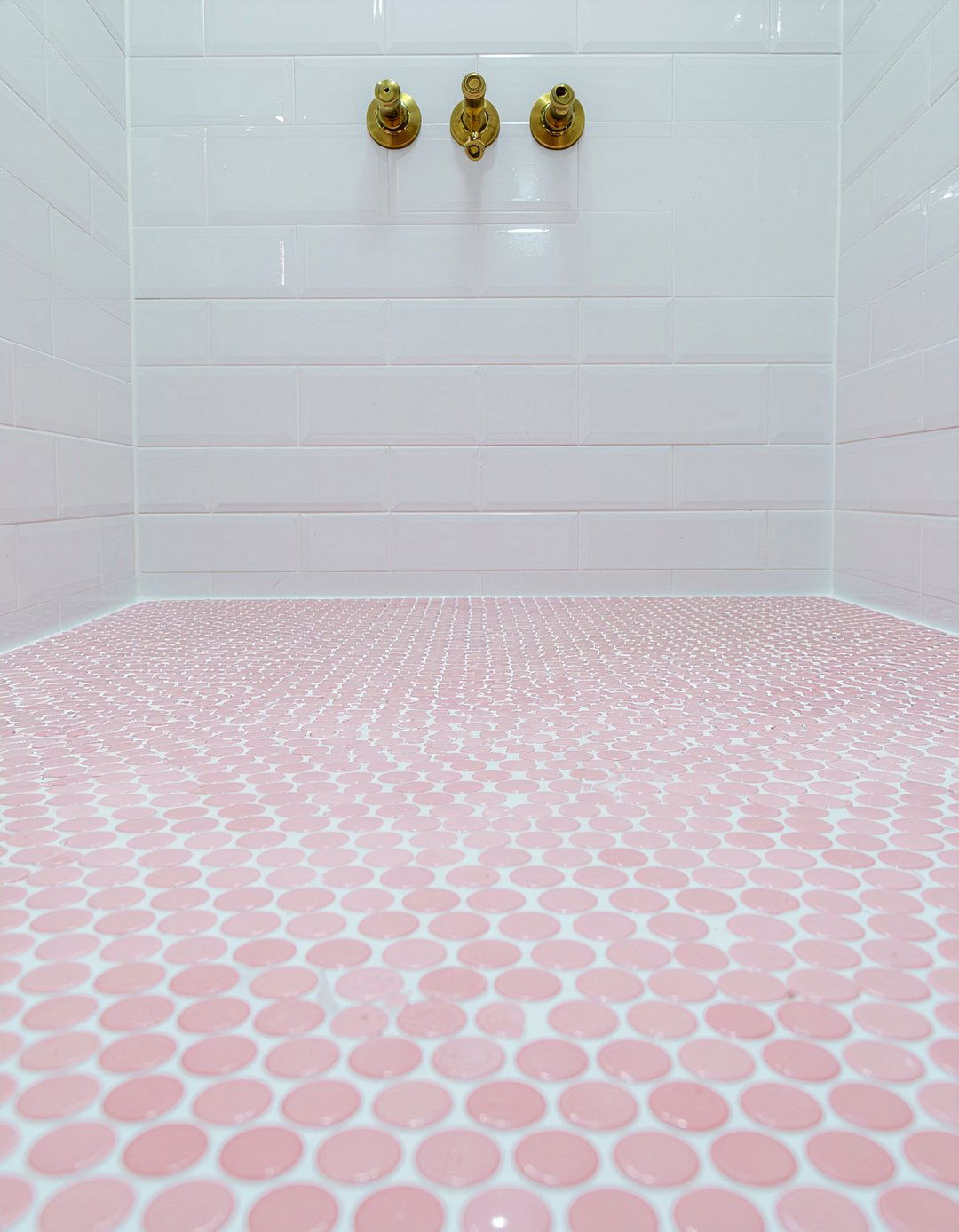 Pink penny tile - 30 bathroom tile ideas