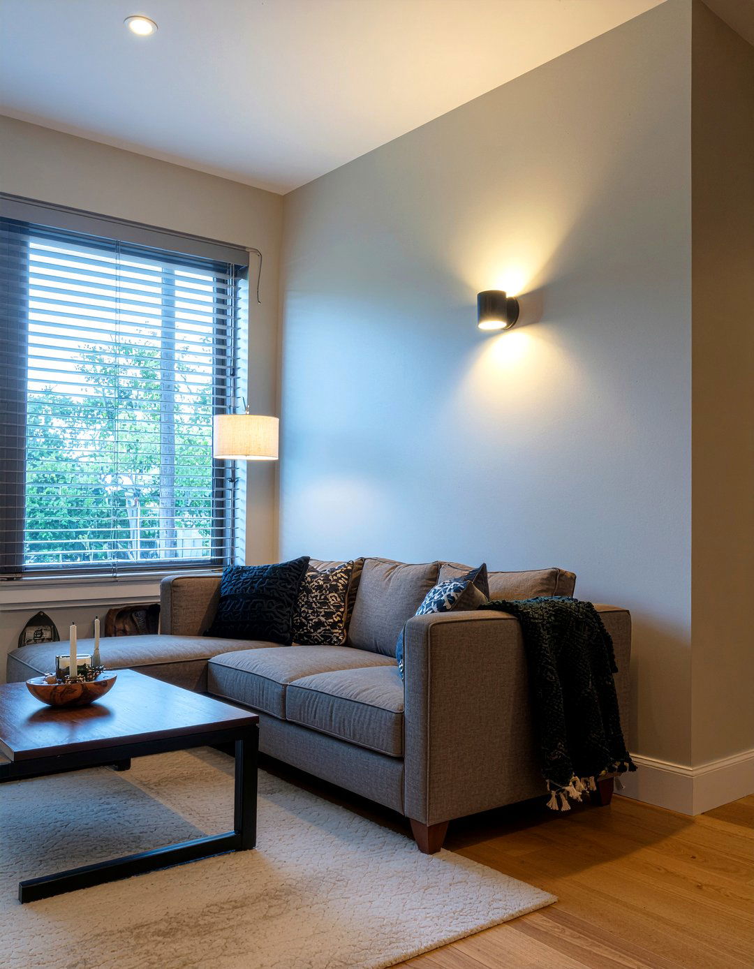 Plug In Wall Sconces - 30 weekend living room ideas