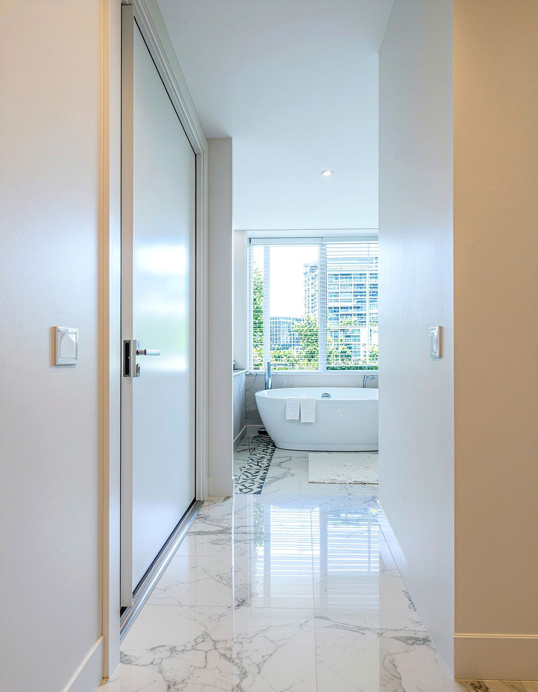 Pocket Door - 30 master bathroom layout ideas