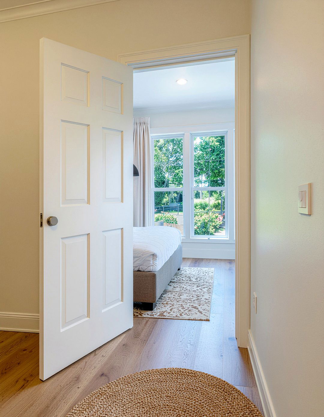 Pocket door for ensuite - 30 bedroom pocket doors