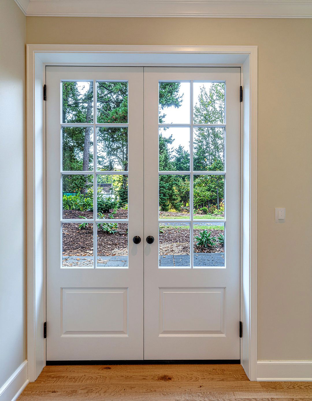 Pocket door with windows - 30 bedroom pocket doors