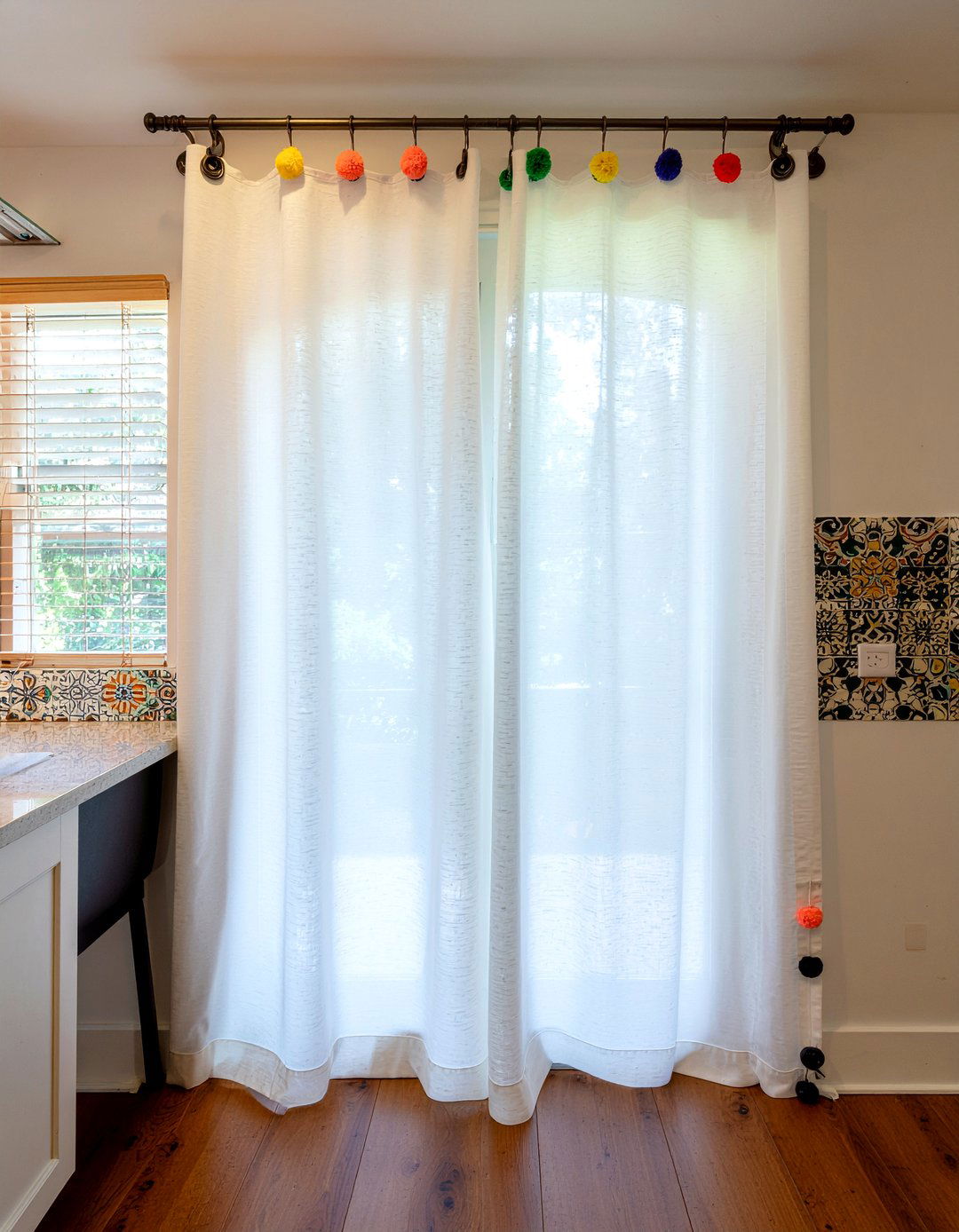 Pom Pom Trim Curtains - 30 kitchen curtain ideas