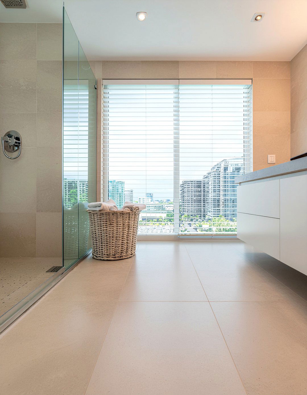 Porcelain tile bathroom - 30 bathroom floor ideas