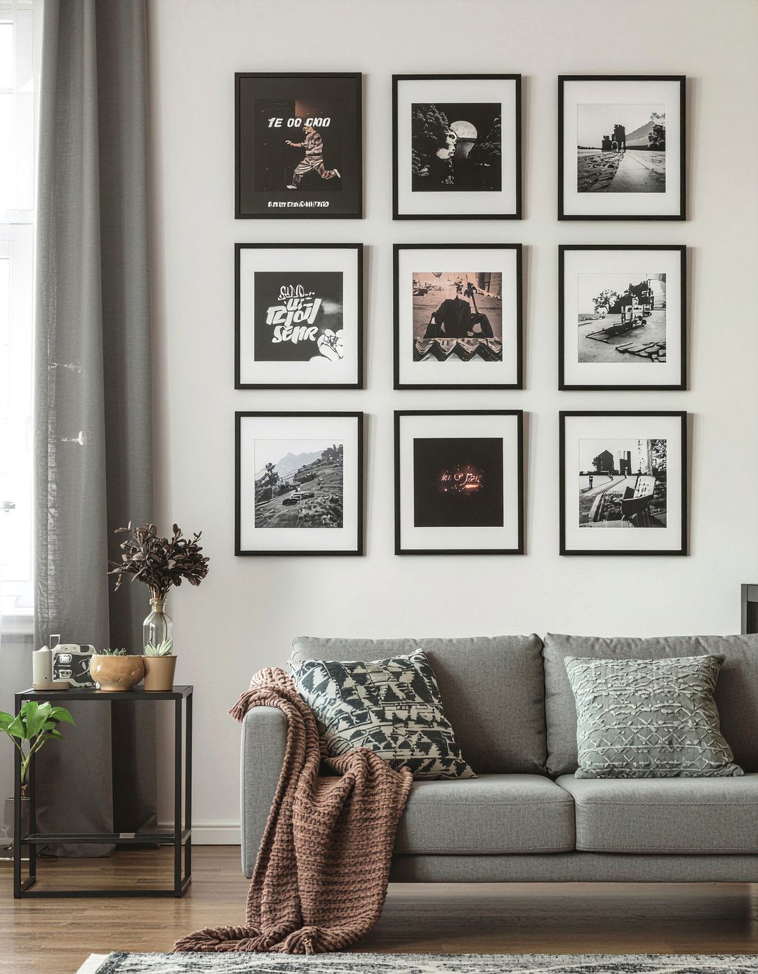 Poster wall - 30 teen hangout living room ideas