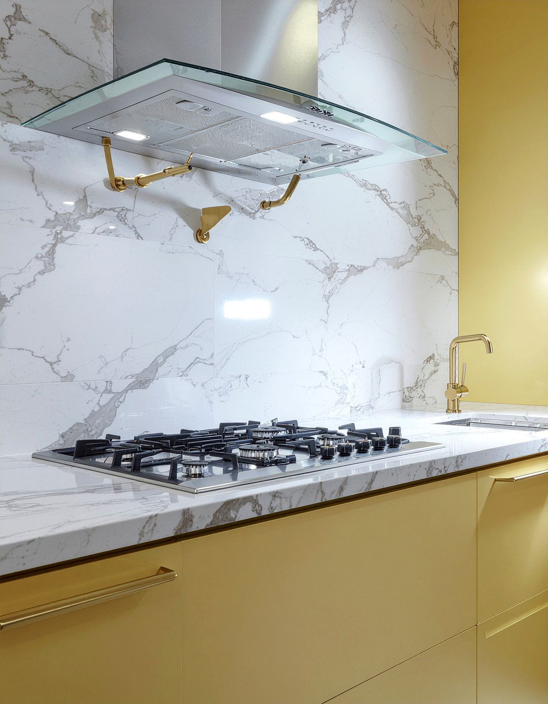 Pot Filler Faucet - 30 elegant kitchen ideas