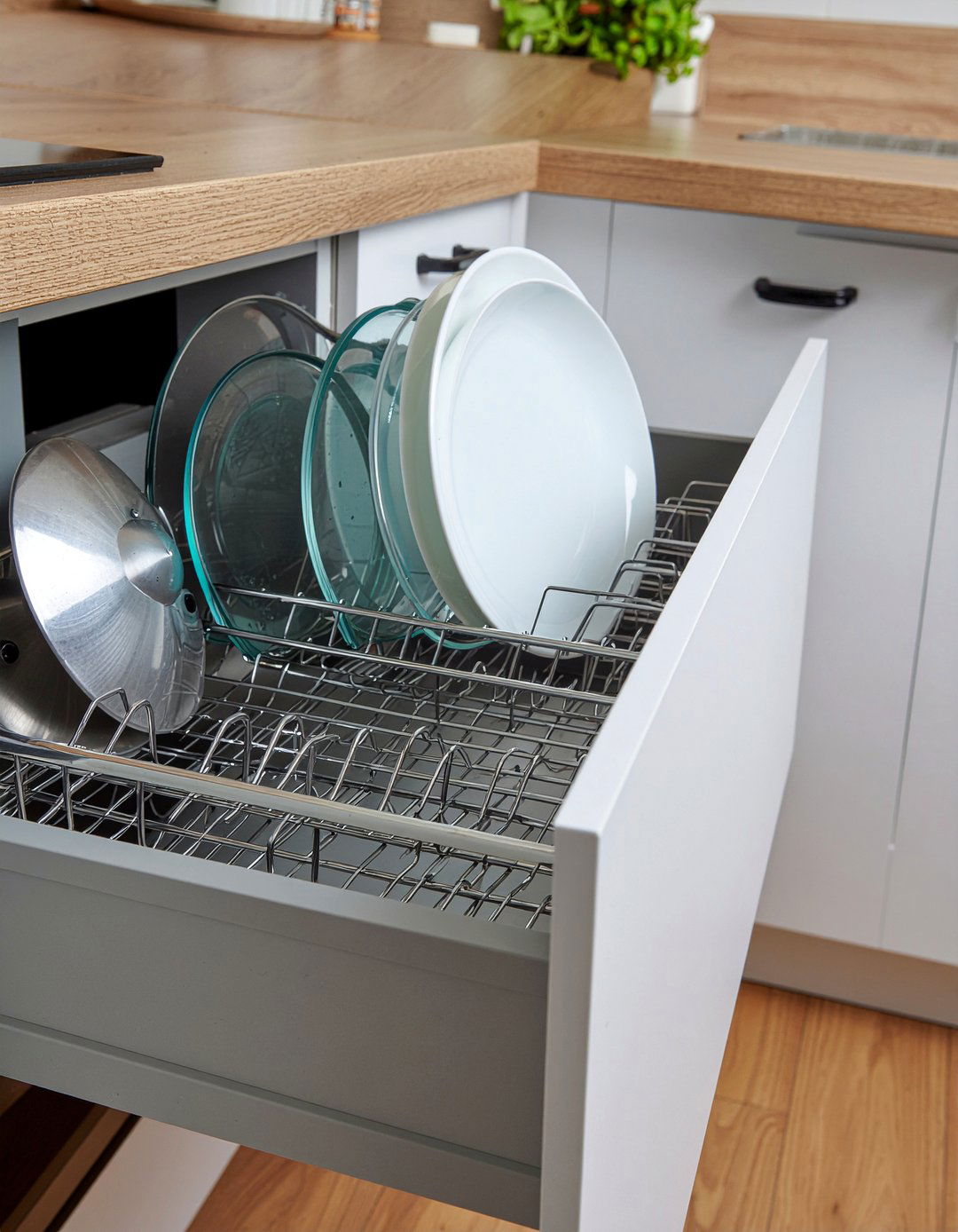 Pot Lid Organizer - 30 organized kitchen ideas