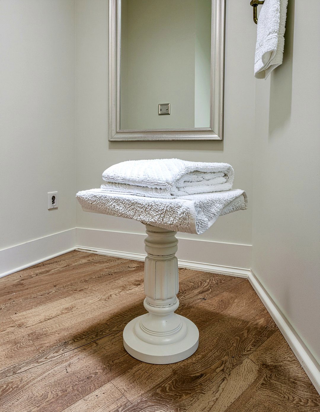Powder Room Setup - 30 bathroom towel folding ideas