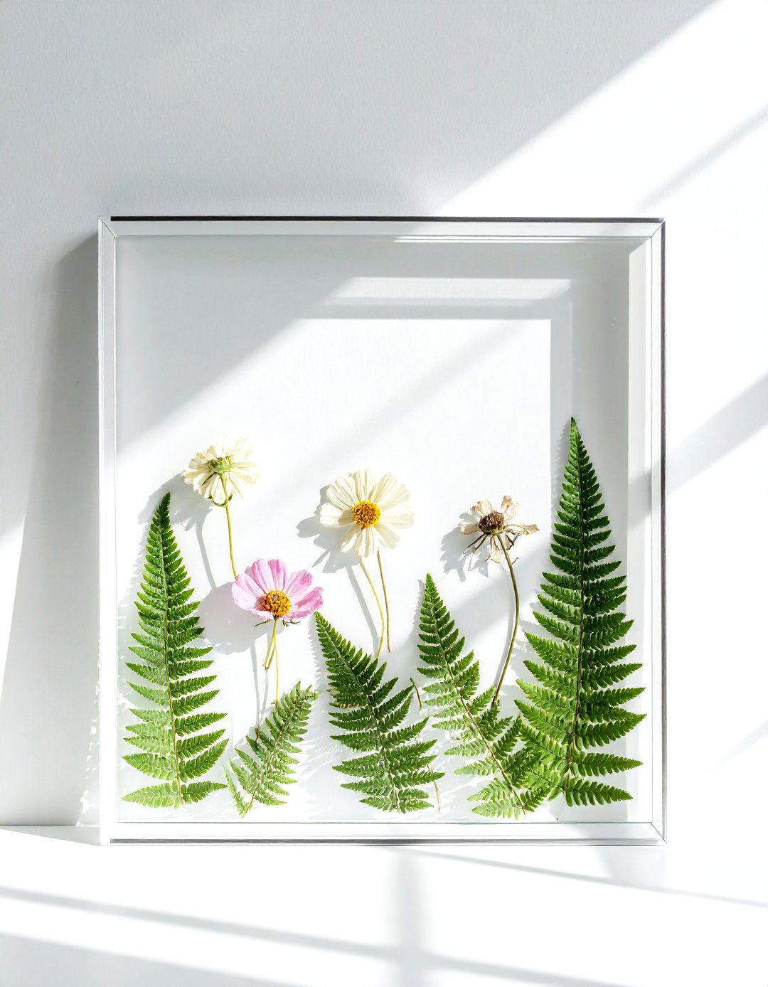 Pressed Flower Frame - 30 dried flower ideas