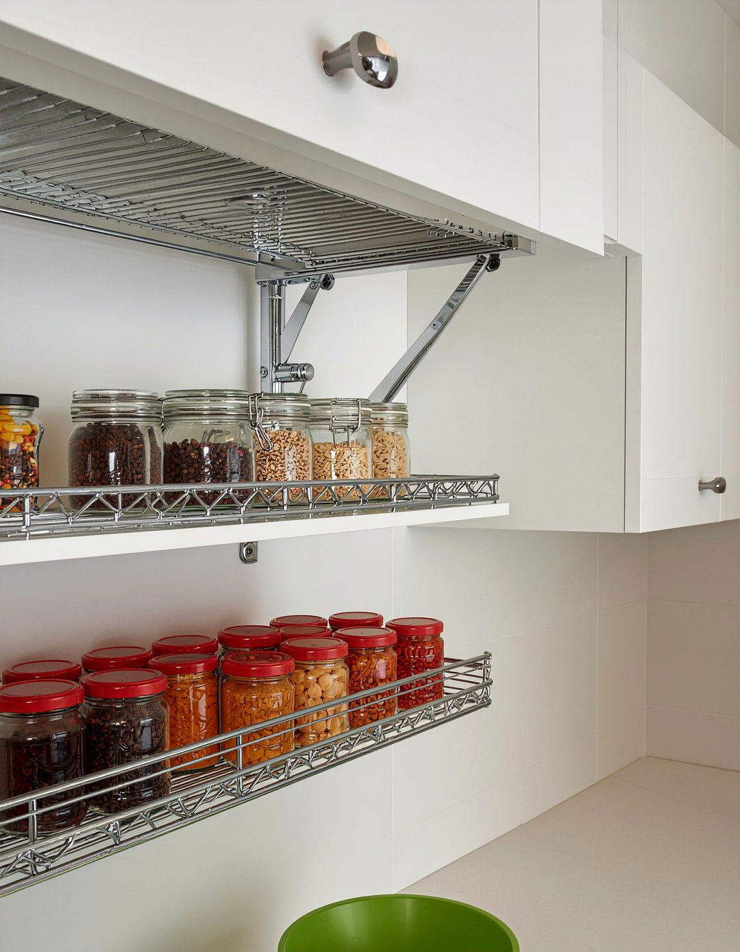 Pull Down Cabinet Shelf - 30 kitchen cabinet organization ideas