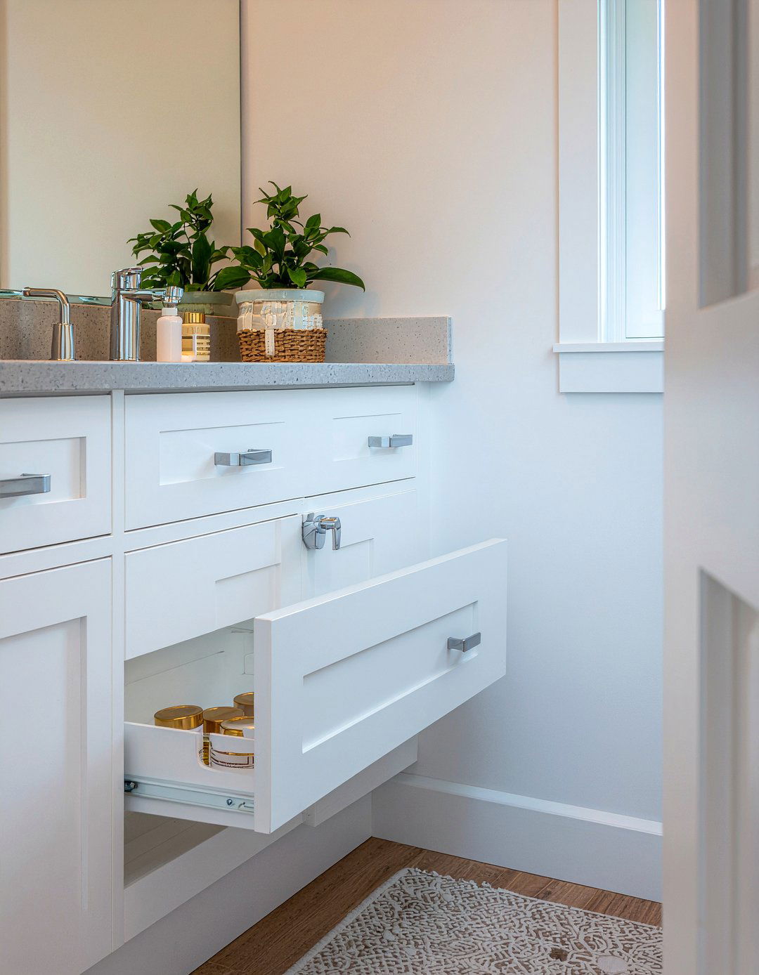 Pull Out Pharmacy Cabinet - 30 bathroom custom built ideas