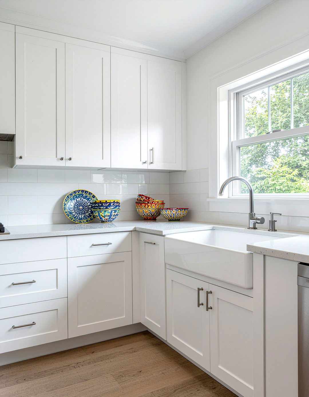 Pure white quartz countertops - 30 quartz countertop kitchen ideas