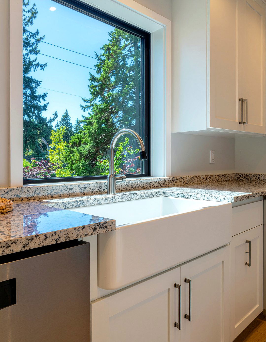 Quartz Backsplash Window Sill - 30 quartz backsplash kitchen ideas