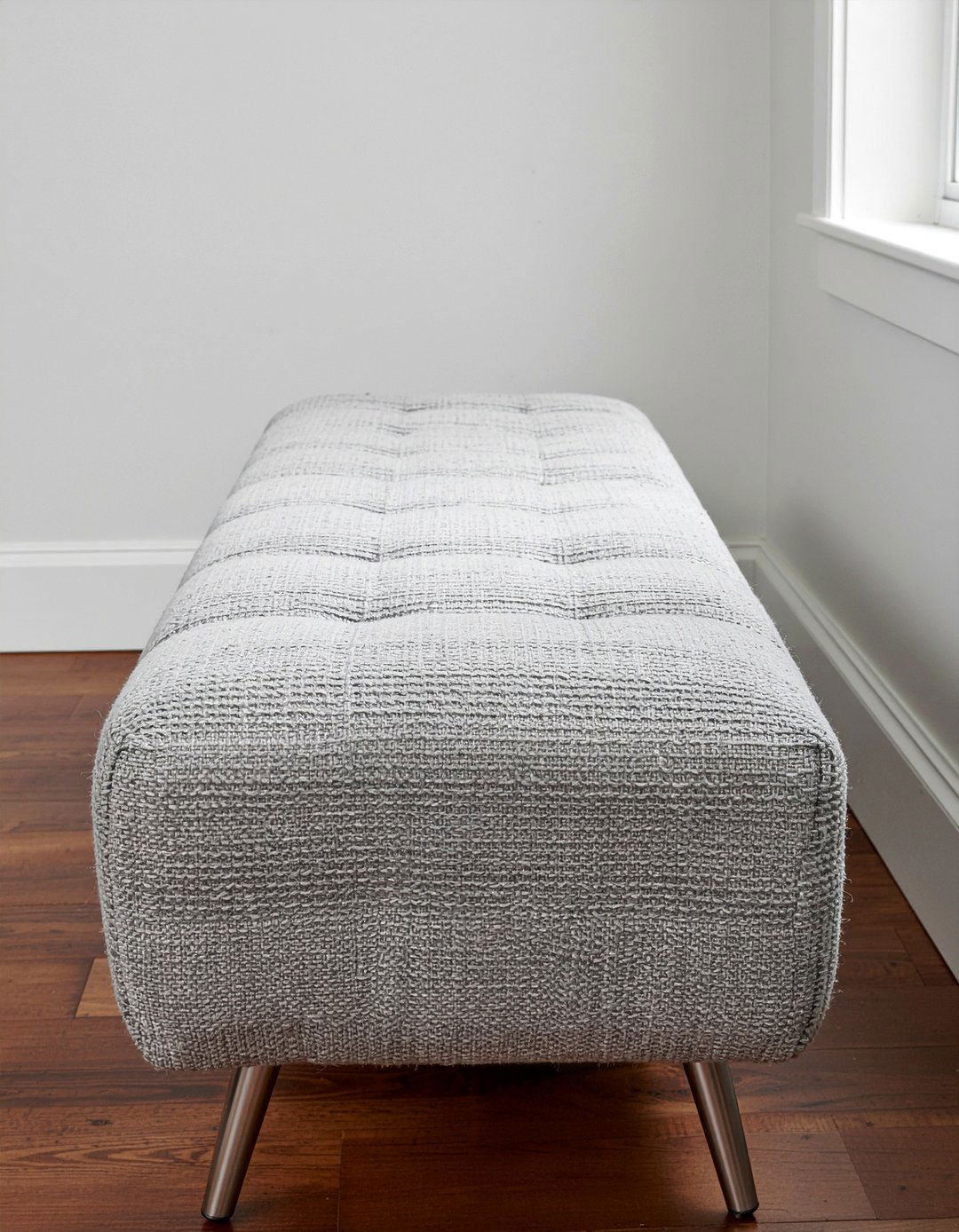 Quilted bench seating - 30 quilted living room ideas