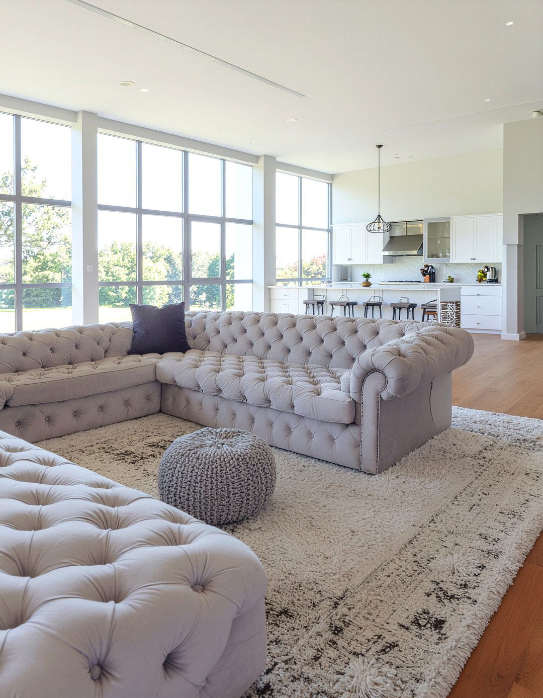 Quilted sofa - 30 quilted living room ideas