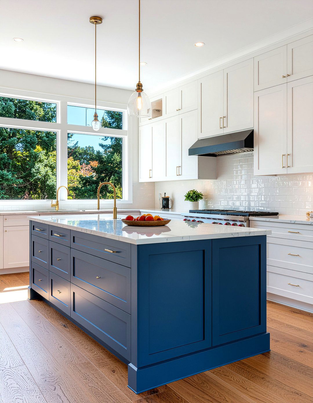 Raised panel cabinets with kitchen island - 30 raised panel kitchen cabinet ideas