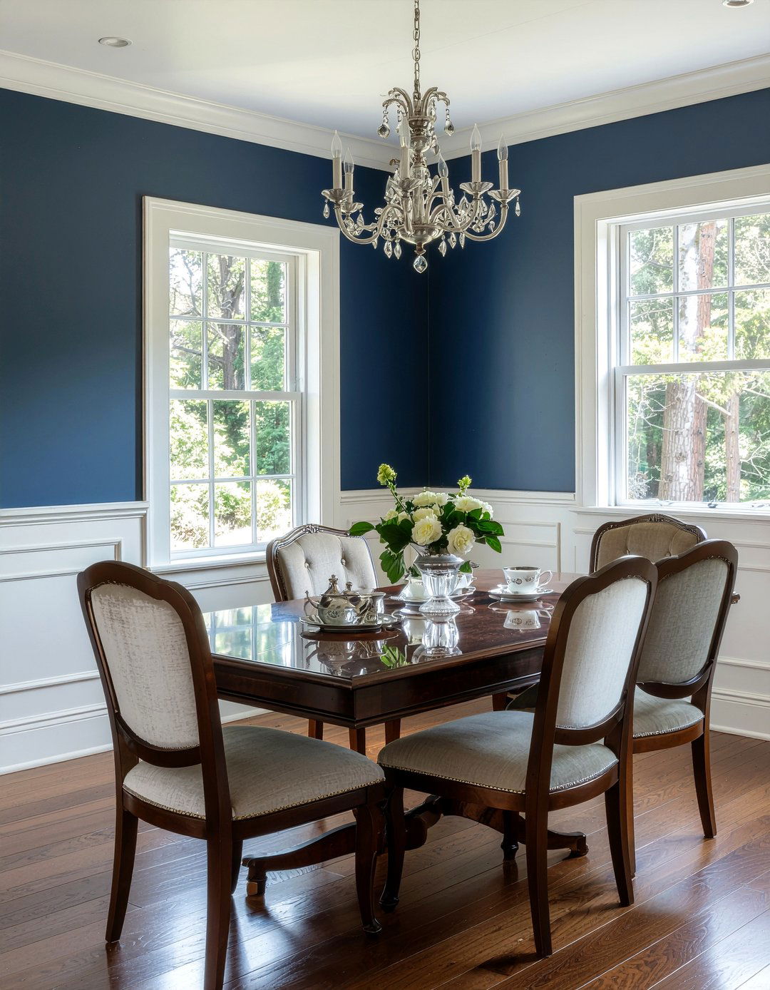 Raised panel wainscoting dining room - 30 dining room paneling ideas