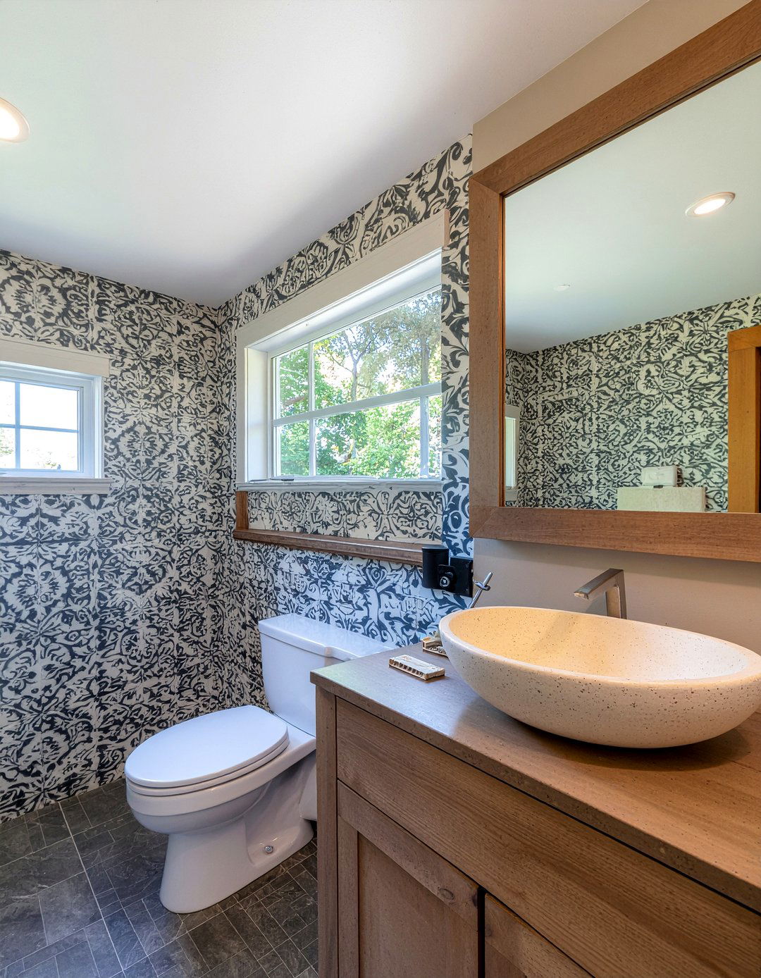 30 Ranch Bathroom Ideas for a Relaxing, Modern Country Retreat