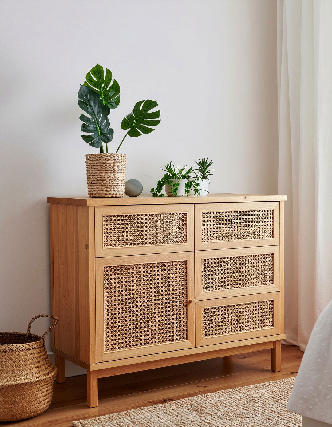 30 Stylish Bedroom Dresser Ideas to Organise Your Space