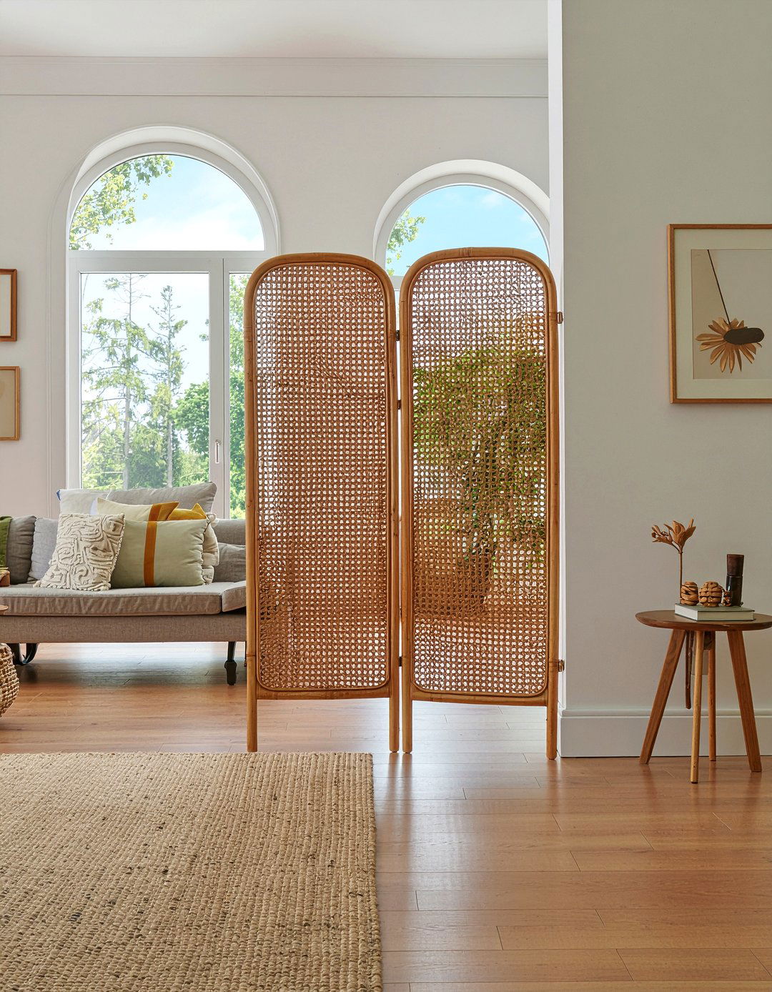 30 Trendy Living Room Accessories to Complete Your Home Decor