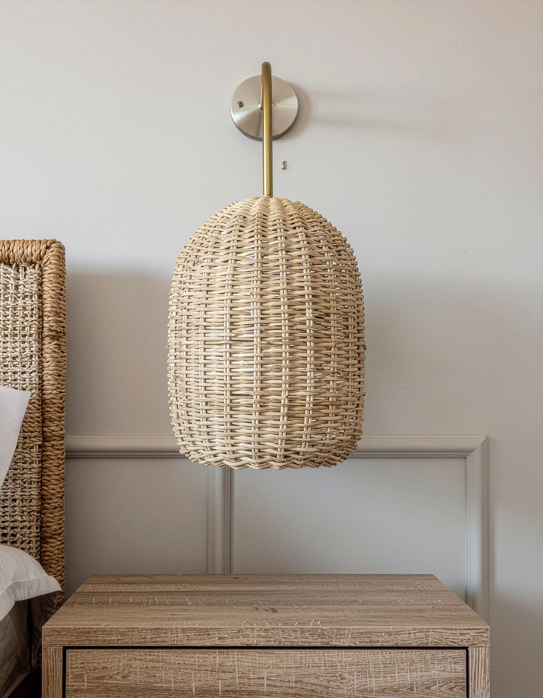 Rattan Sconce - 30 handwoven bedroom ideas