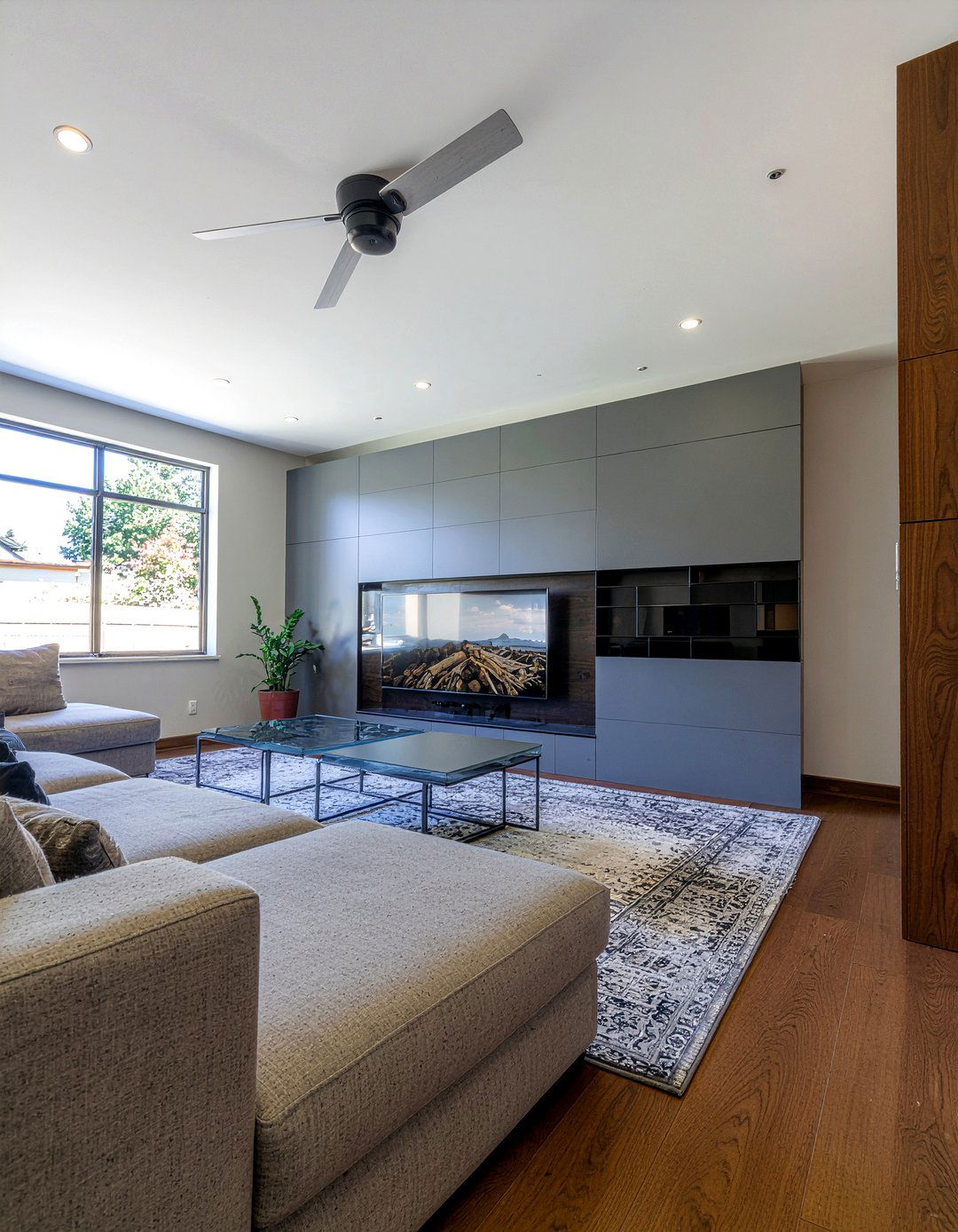 Recessed television wall - 30 living room millwork ideas