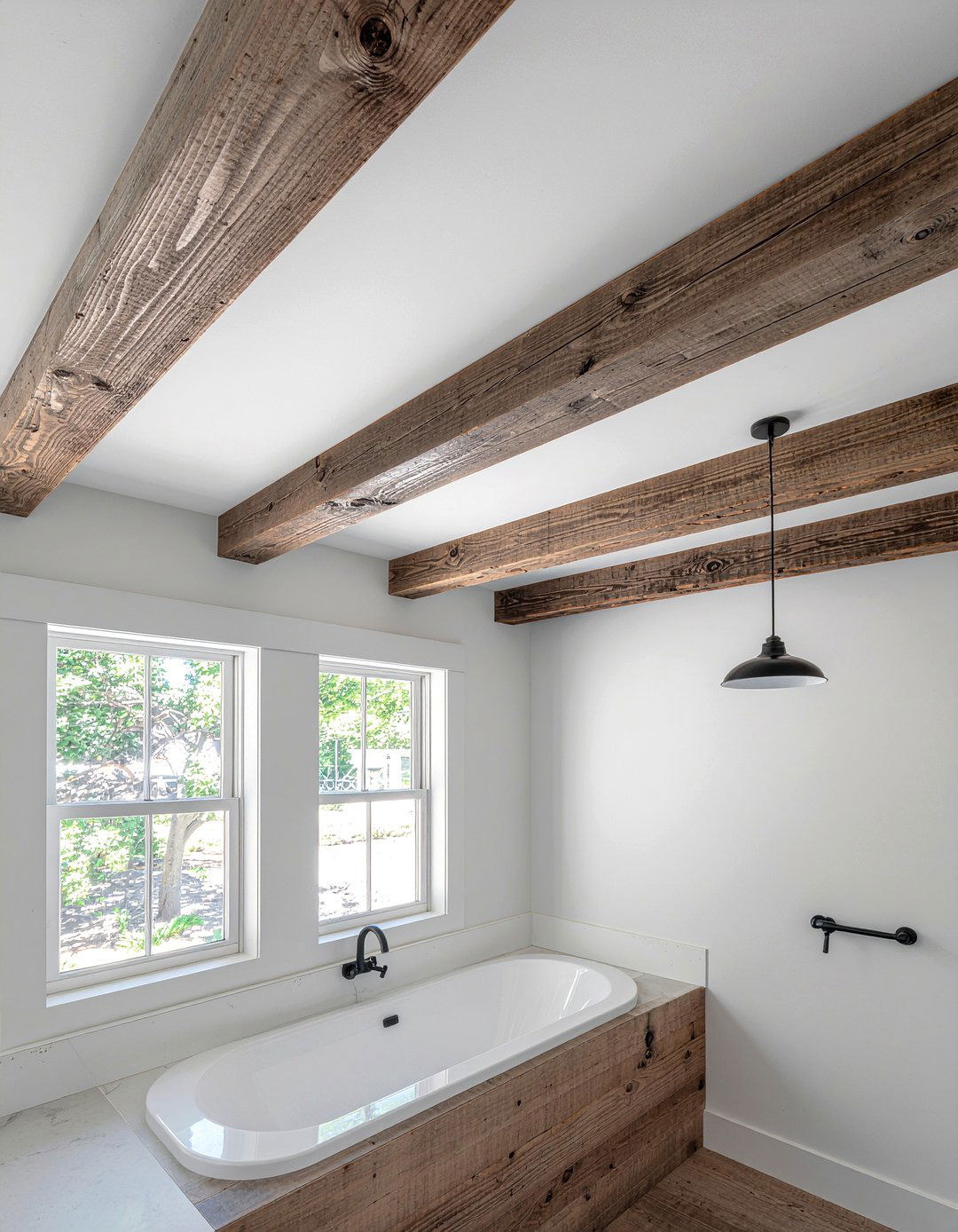 Reclaimed wood ceiling beams - 30 reclaimed wood bathroom ideas