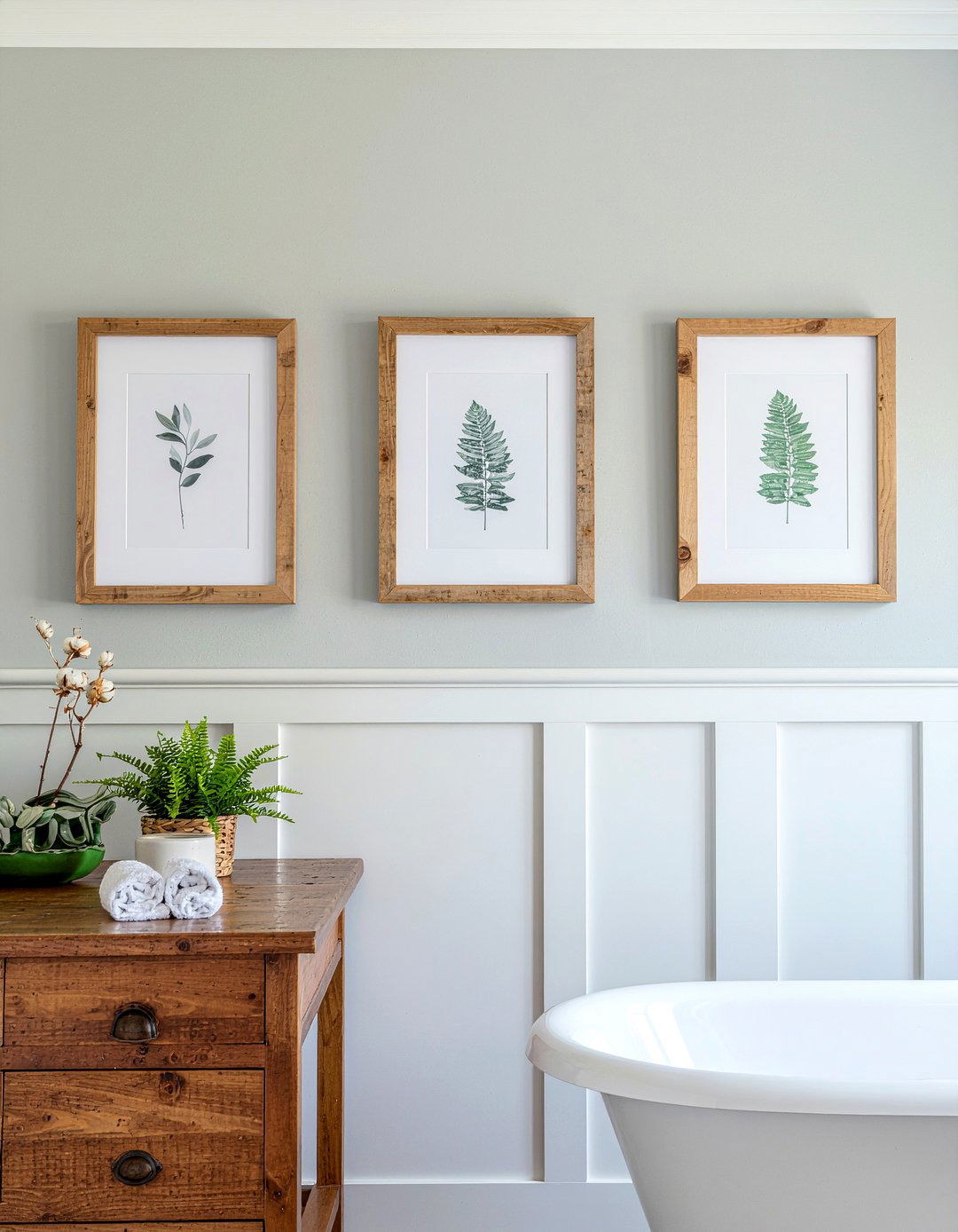 Reclaimed wood picture frames - 30 reclaimed wood bathroom ideas