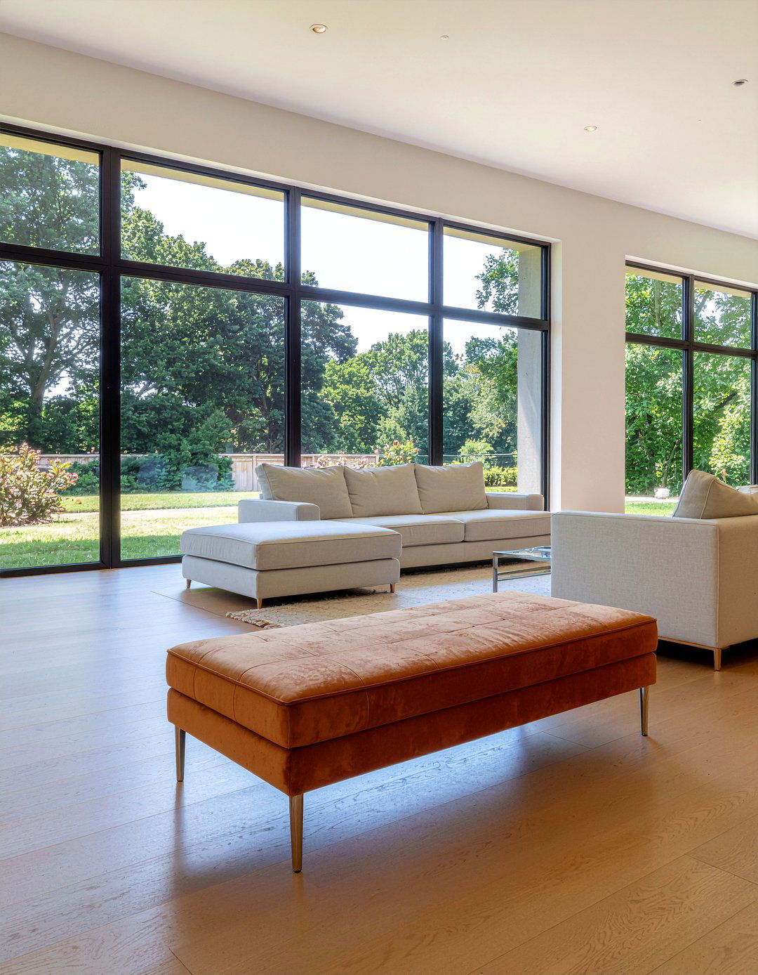 Rectangle velvet ottoman - 30 living room velvet ottoman ideas