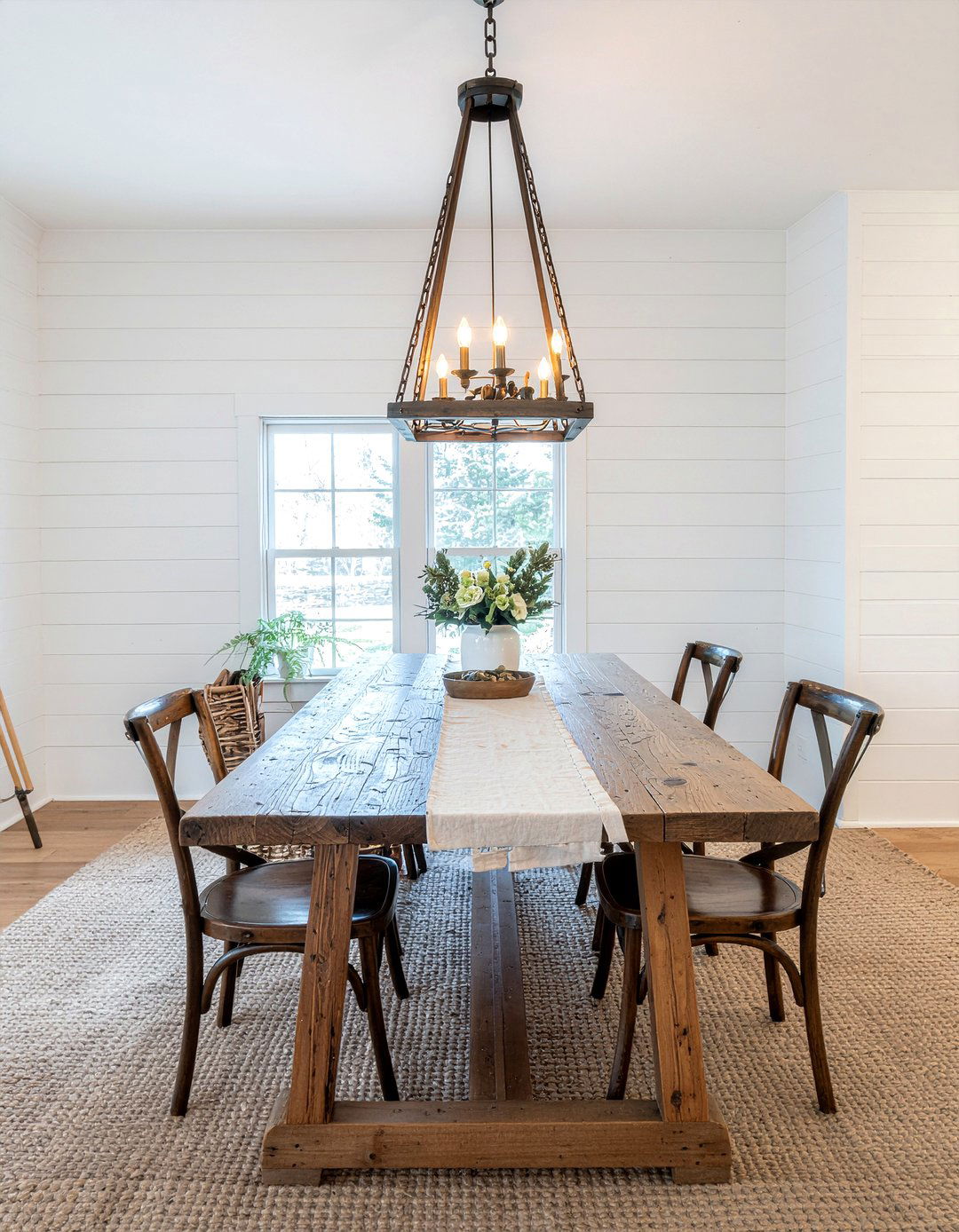 Rectangular Farmhouse Table - 30 dining room seating for 6 ideas