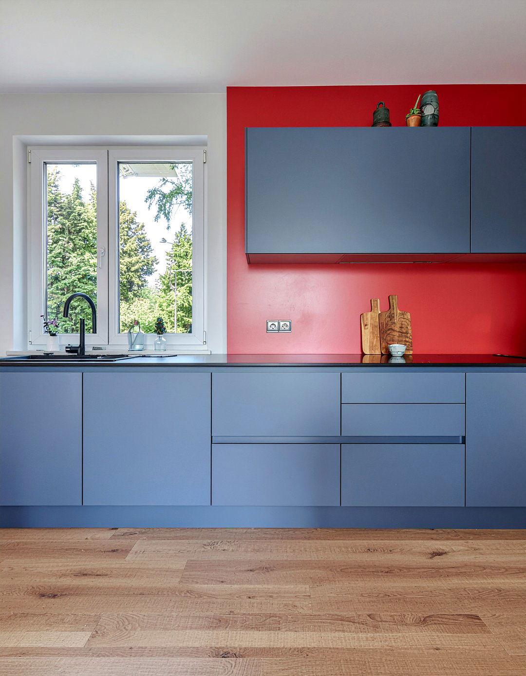 Red And Navy Kitchen - 30 red kitchen ideas