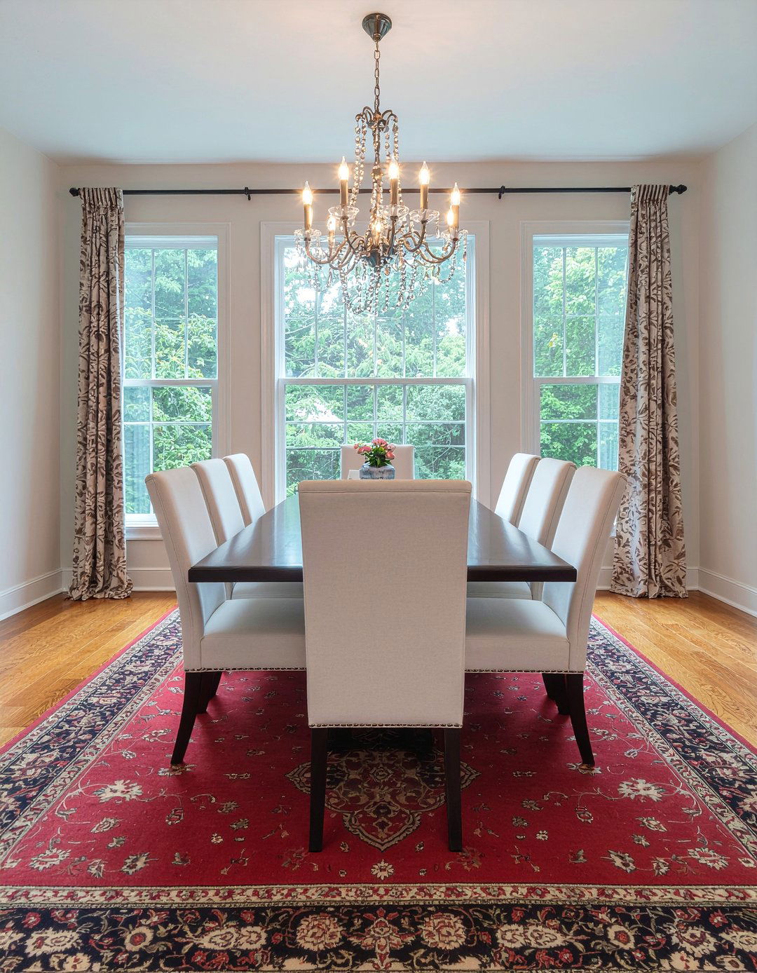 Red Persian Rug - 30 Persian rug dining room ideas