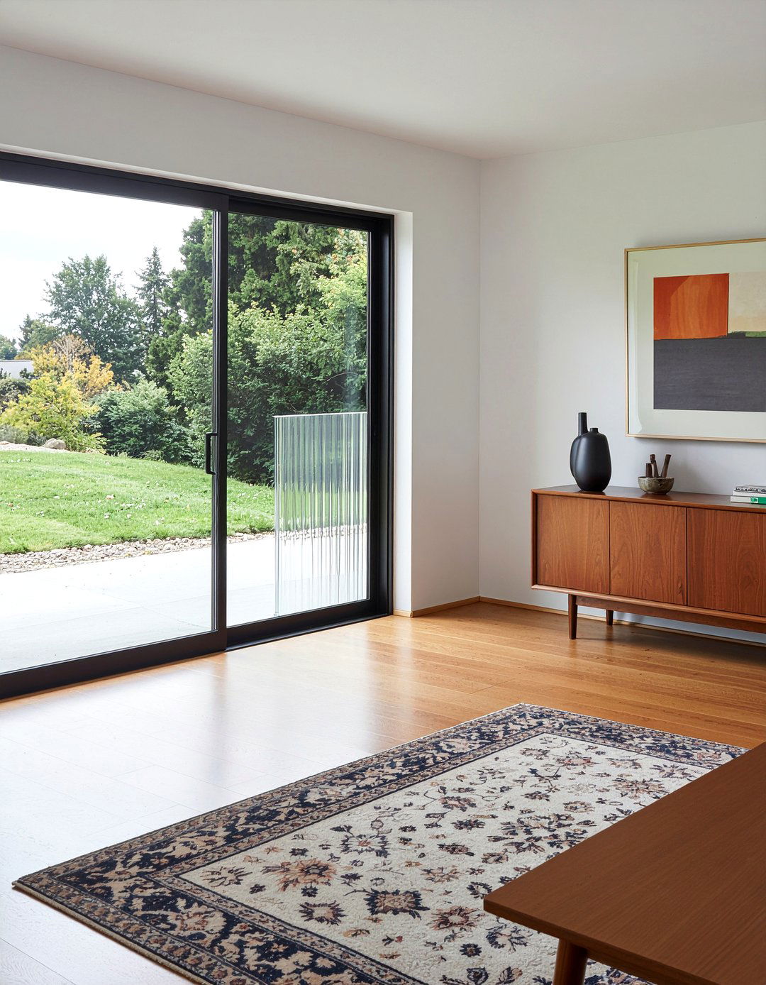 Reeded Glass Door - 30 living room door designs